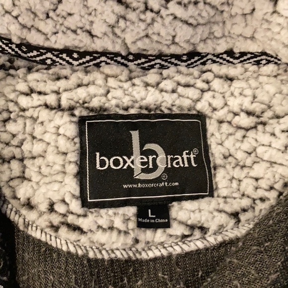 William & Mary College Zip Up - Picture 4 of 4